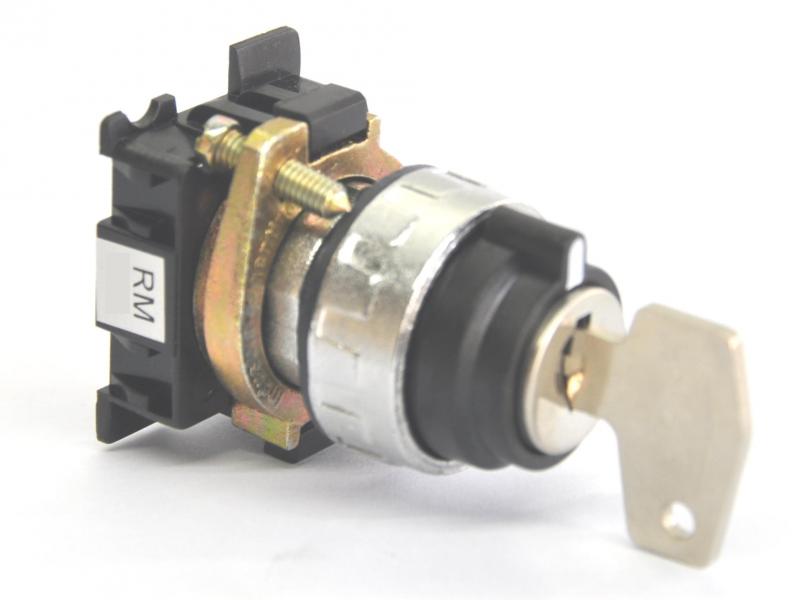 SELECTORA C/ LLAVE 0-1 S/AUX.RM 200N